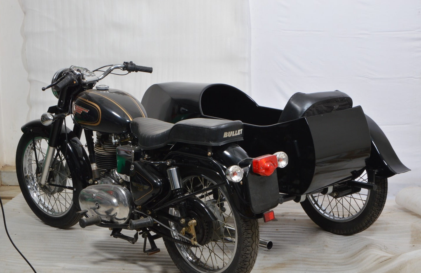 Motorcycle Sidecar Retro Model + Universal Mounting Kit | Fits Harley, Honda, Indian, etc.. (Copy) (Copy) (Copy) (Copy) (Copy)