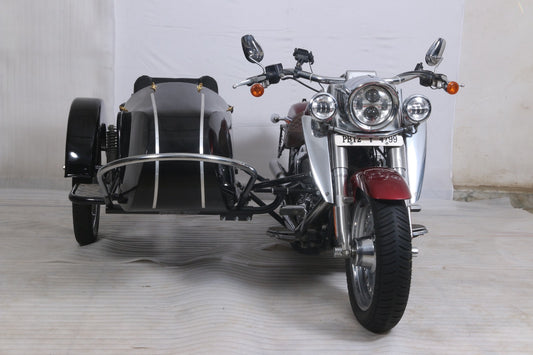 Side profile of Euro Model sidecar showing 67 inch steel body and continental design