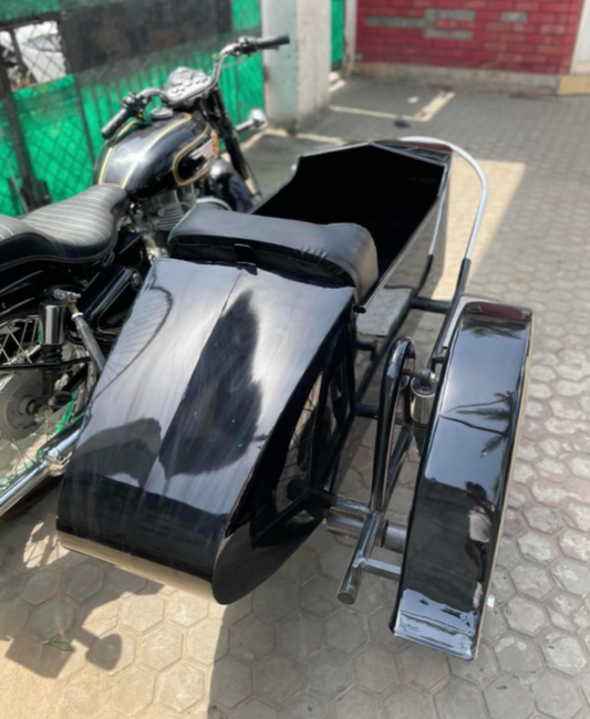 Side profile of SAM Model sidecar showing 67 inch steel body and traditional styling