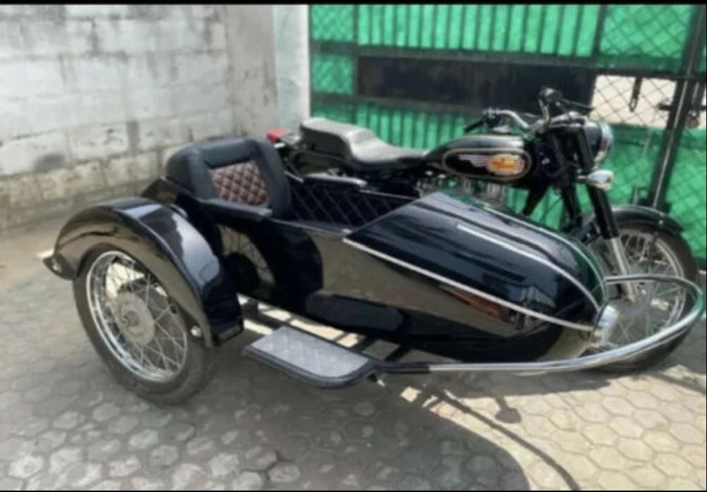 Motorcycle Sidecar-Rocket Model