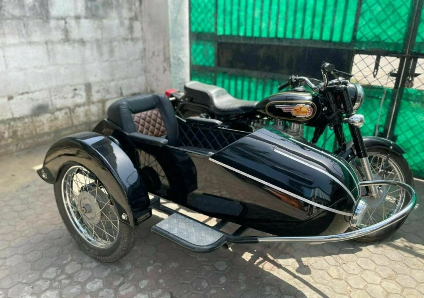 Motorcycle Sidecar-Rocket Model + Universal Mounting Kit | Fits Harley, Honda, Indian, etc.